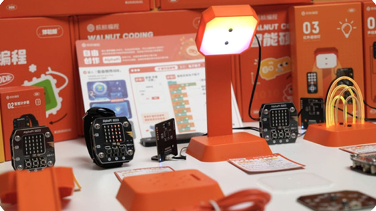 AlphaPi Zero and AlphaPi Buggy Robotics Kits